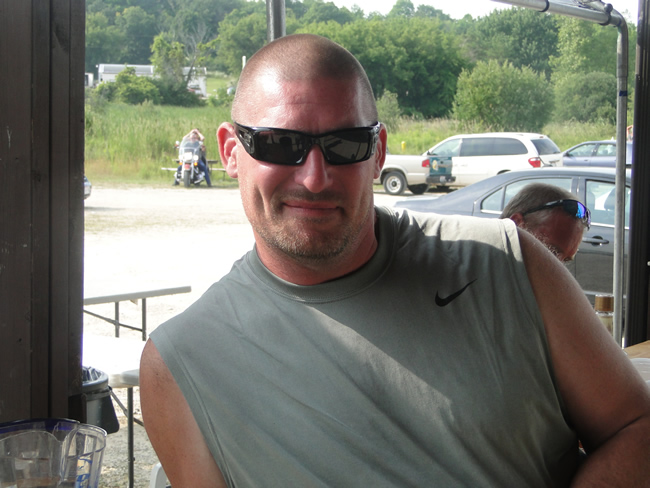 /pictures/CornRoast2014/Image066.jpg
