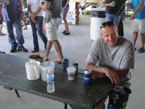 /pictures/CornRoast2016/DSC05026.jpg