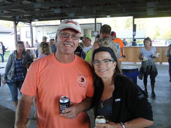 /pictures/CornRoast2017/DSC05905.jpg