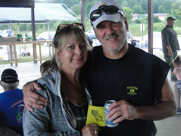 /pictures/CornRoast2017/DSC05908.jpg