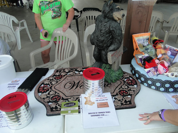 /pictures/CornRoast2018/DSC06146.jpg