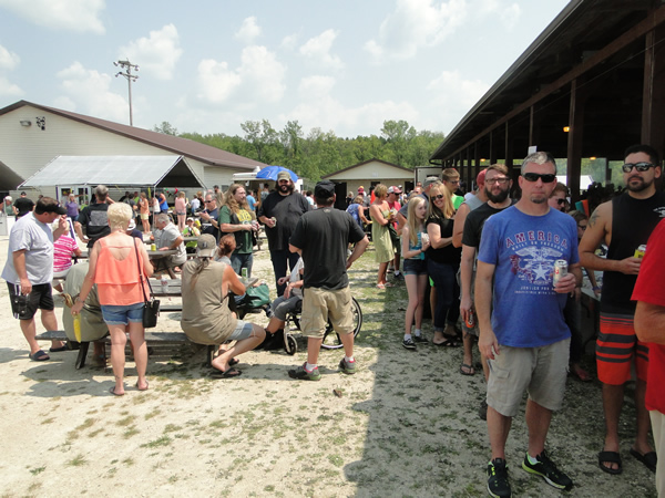 /pictures/CornRoast2018/DSC06178.jpg