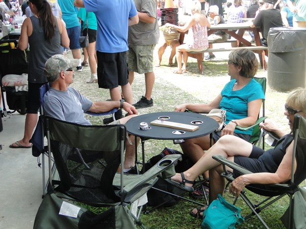 /pictures/CornRoast2018/DSC06216.jpg