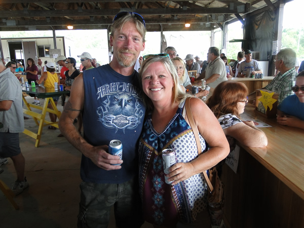 /pictures/CornRoast2018/DSC06261.jpg