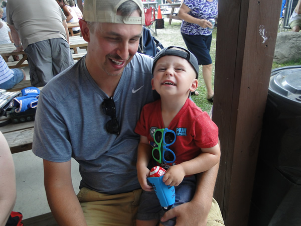 /pictures/CornRoast2018/DSC06269.jpg