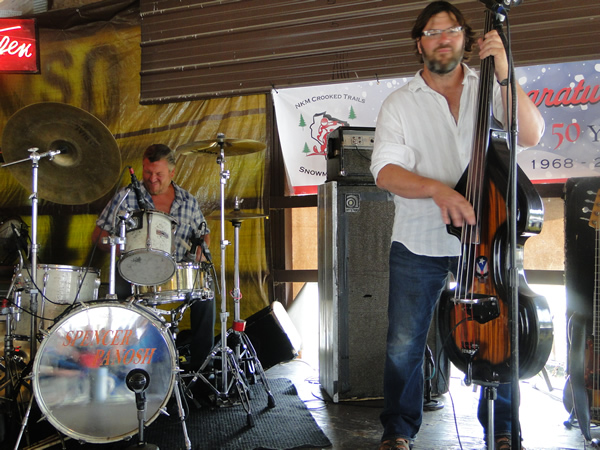 /pictures/CornRoast2018/DSC06281.jpg