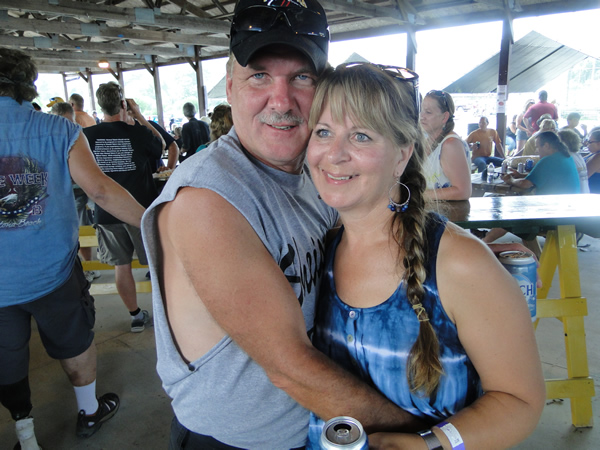 /pictures/CornRoast2018/DSC06291.jpg
