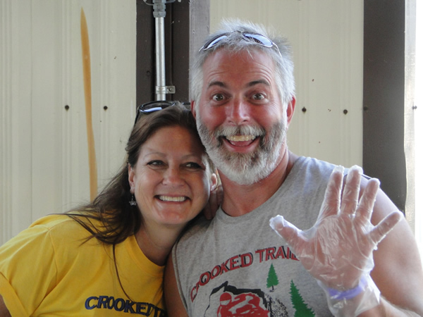 /pictures/CornRoast2018/DSC06312.jpg