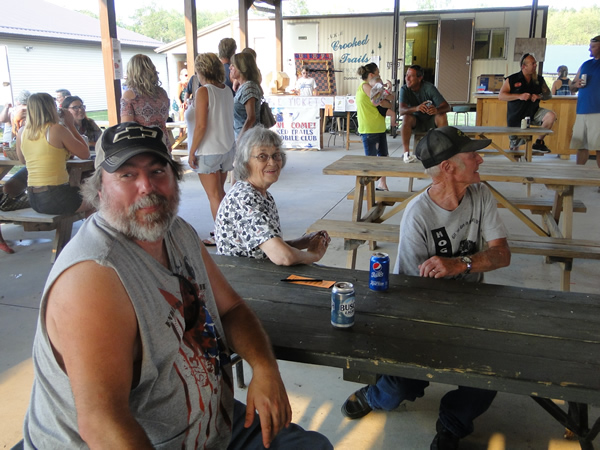 /pictures/CornRoast2018/DSC06329.jpg