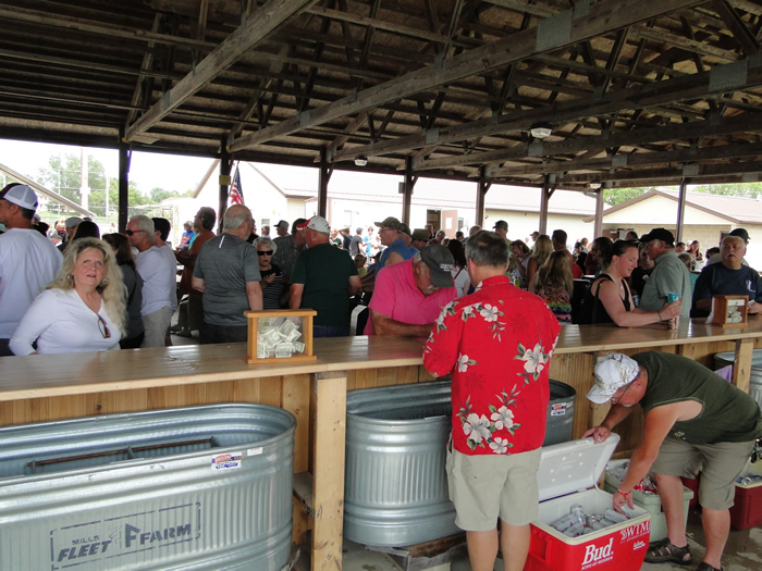 /pictures/CornRoast2019/DSC06761.jpg