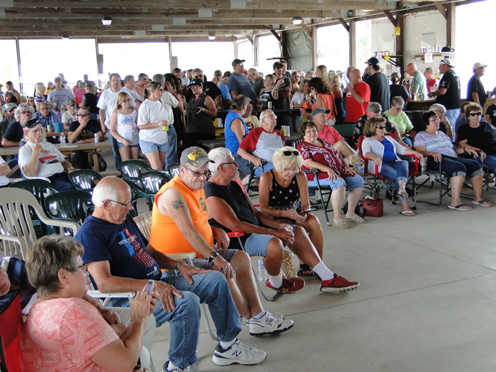 /pictures/CornRoast2019/DSC06778.jpg