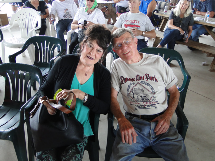 /pictures/CornRoast2019/DSC06783.jpg