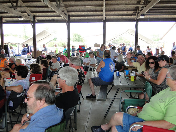 /pictures/CornRoast2019/DSC06789.jpg