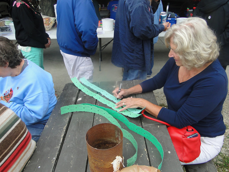 /pictures/CornRoast2022/DSC07268.jpg