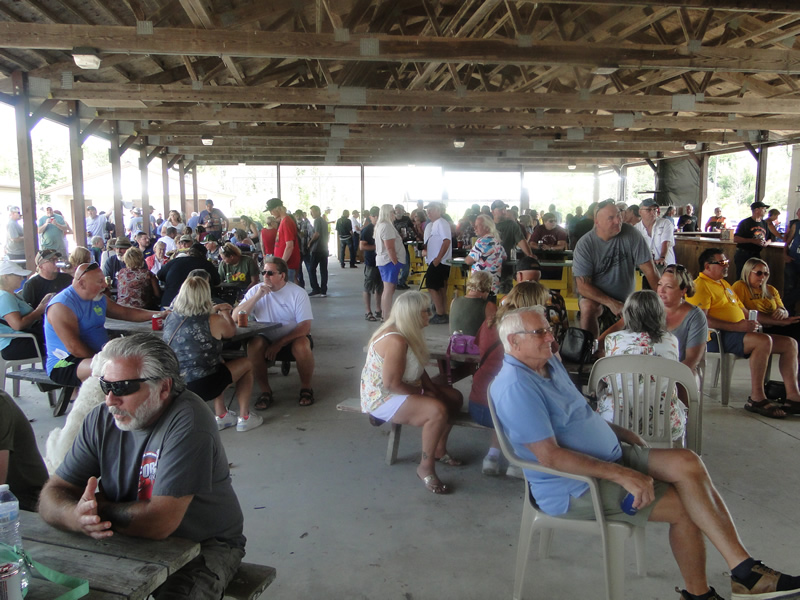 /pictures/CornRoast2023/DSC07518.jpg